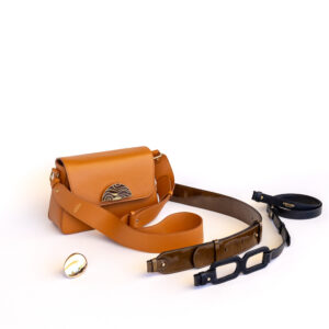 Pack Signature Clotilde Camel Fermoir Authentique et Charmeuse, et bandoulière kaki, camel et noire